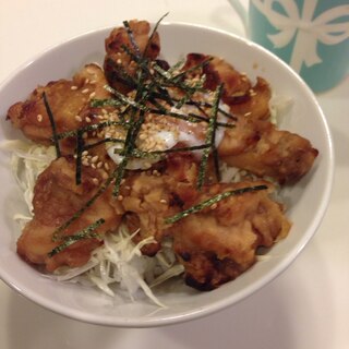 *＊☻唐揚げ温玉丼☻＊*